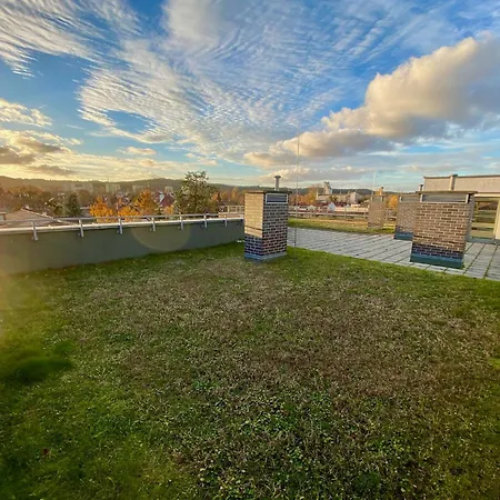 Sunny By The Sea With Garage Apartmán *