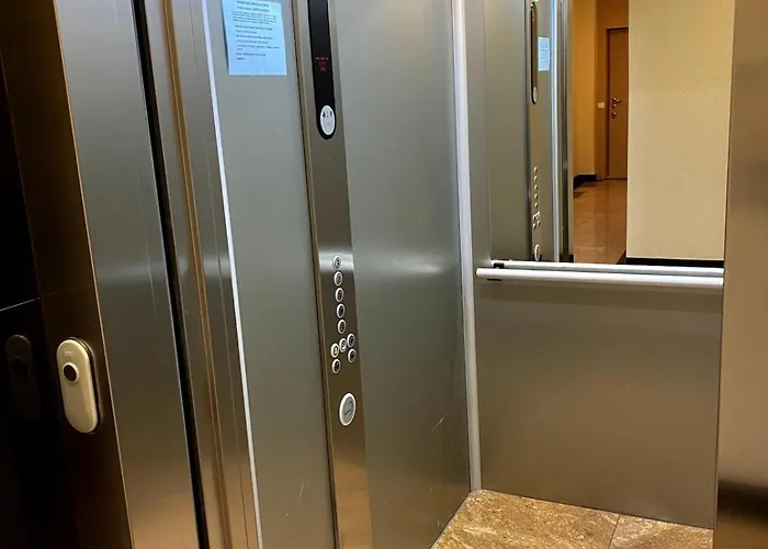 Sunny By The Sea With Garage شقة