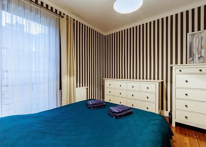 Sunny By The Sea With Garage شقة *