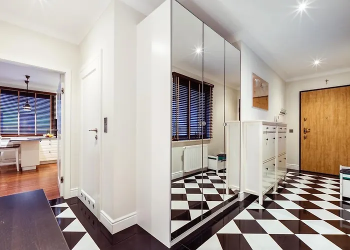 Sunny By The Sea With Garage سوبوت